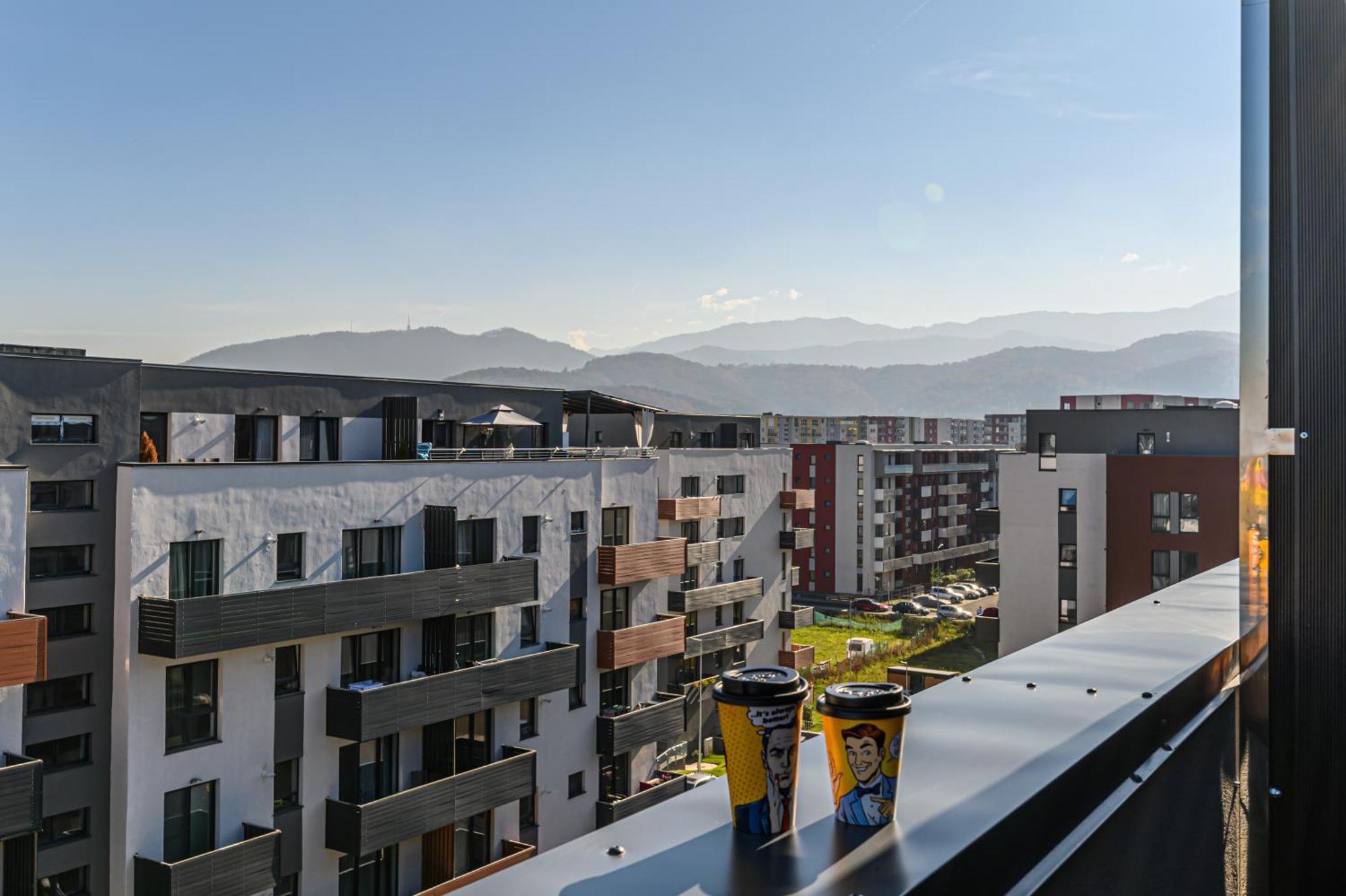 Koa - The Box Apartamento Braşov Exterior foto